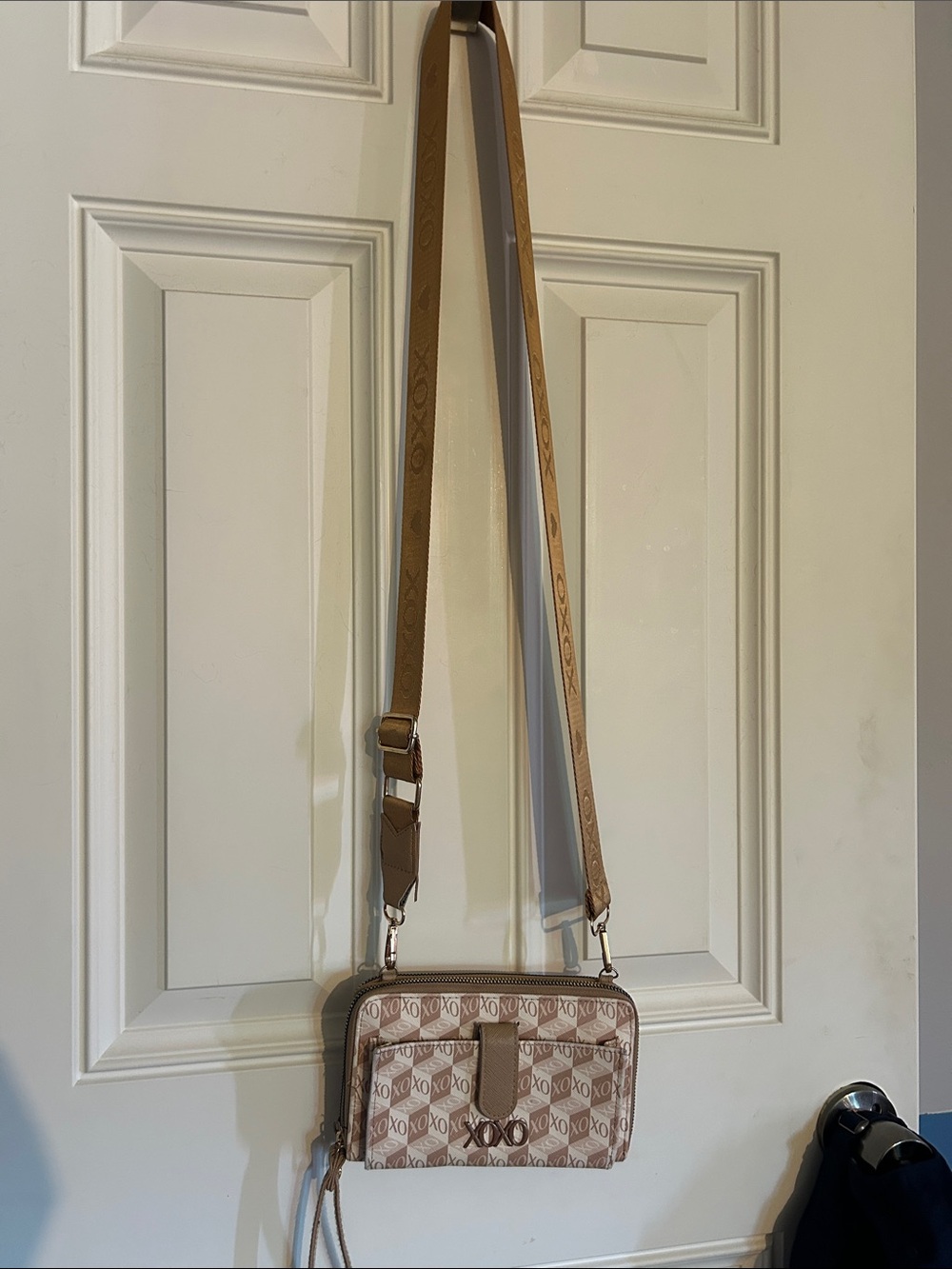 XOXO Beige/Tan Monogram Crossbody Wallet
